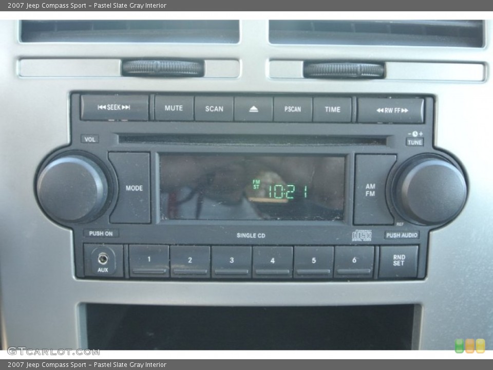 Pastel Slate Gray Interior Audio System for the 2007 Jeep Compass Sport #90099786
