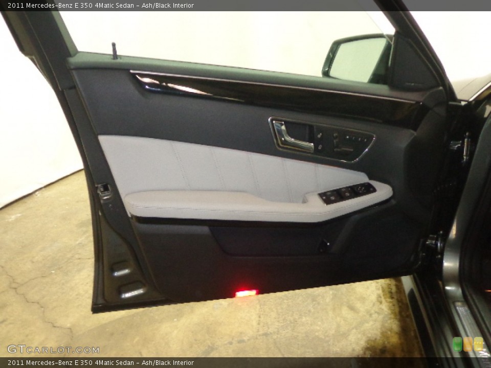 Ash/Black Interior Door Panel for the 2011 Mercedes-Benz E 350 4Matic Sedan #90107100