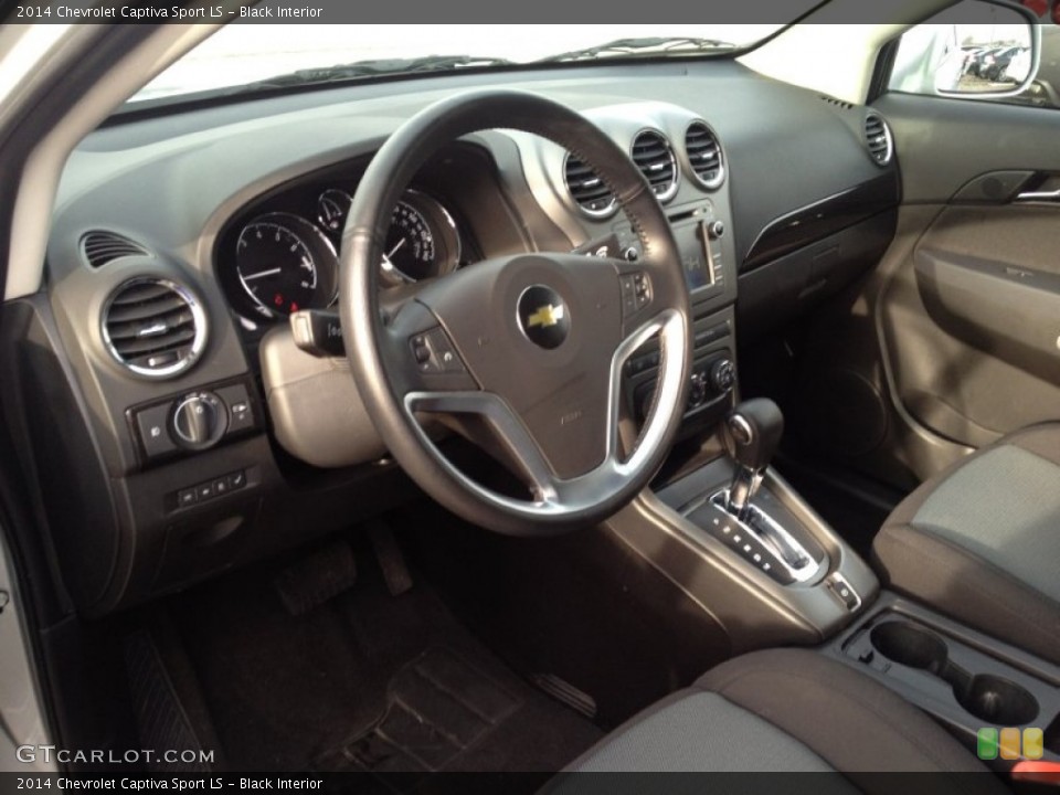 Black 2014 Chevrolet Captiva Sport Interiors