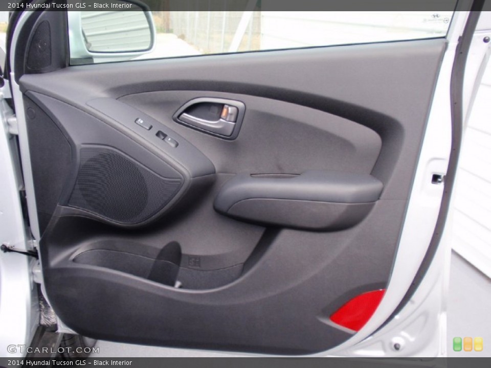 Black Interior Door Panel for the 2014 Hyundai Tucson GLS #90123105