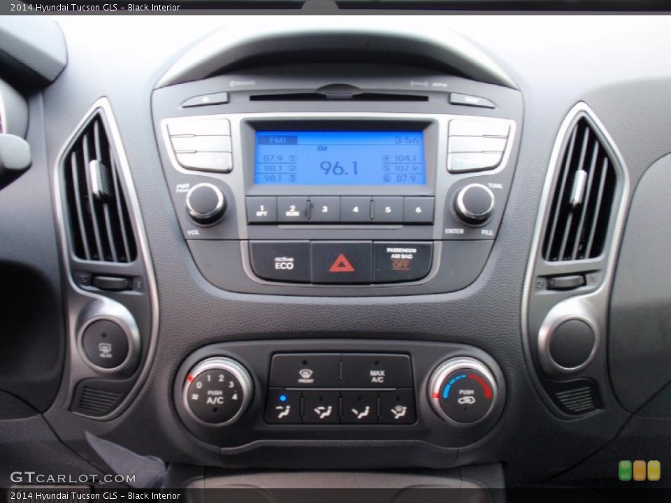 Black Interior Controls for the 2014 Hyundai Tucson GLS #90123177