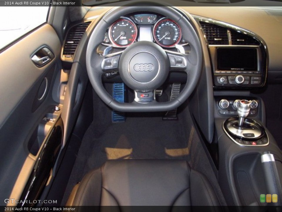 Black Interior Dashboard for the 2014 Audi R8 Coupe V10 #90127366