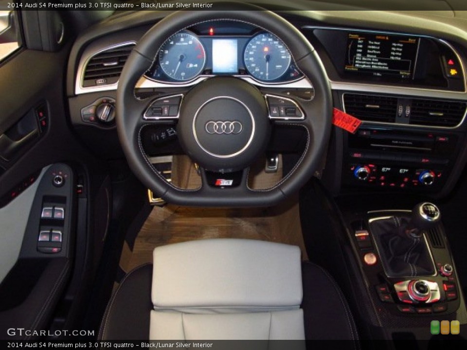 Black/Lunar Silver Interior Dashboard for the 2014 Audi S4 Premium plus 3.0 TFSI quattro #90129190