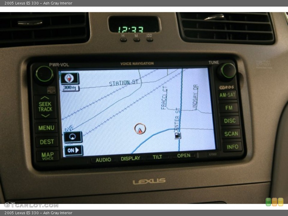 Ash Gray Interior Navigation for the 2005 Lexus ES 330 #90131994
