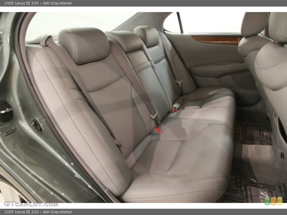 Ash Gray Interior Rear Seat for the 2005 Lexus ES 330 #90132448