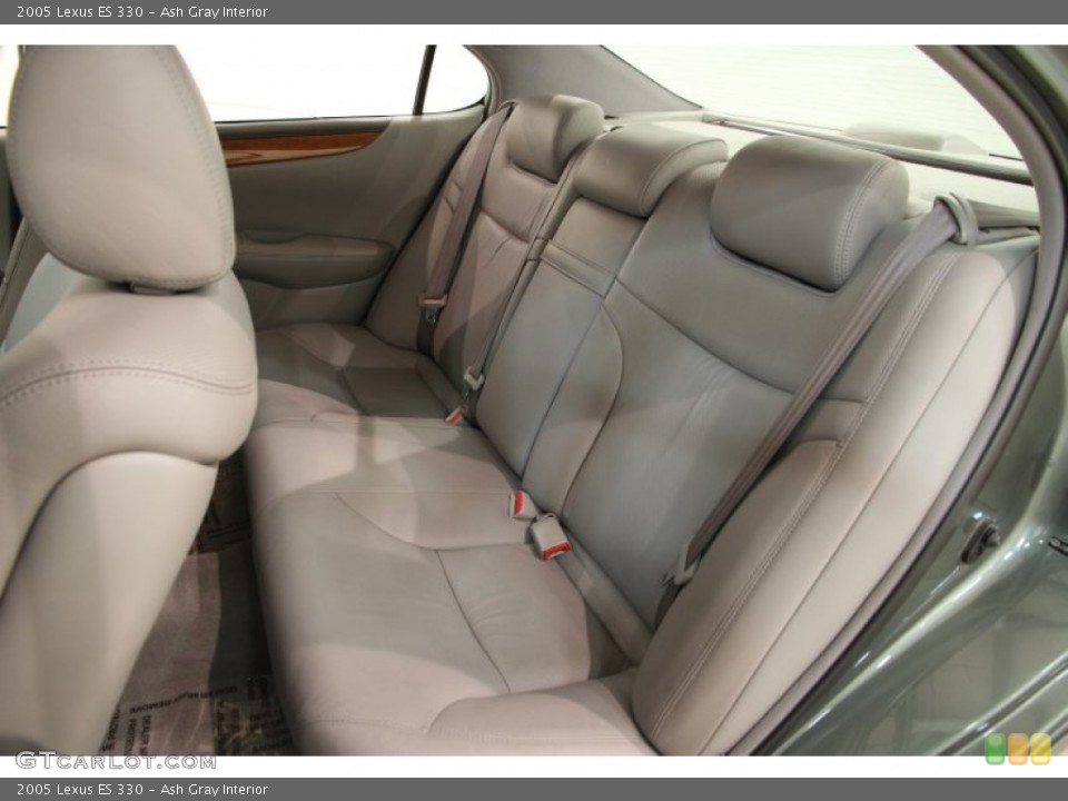Ash Gray Interior Rear Seat for the 2005 Lexus ES 330 #90132472