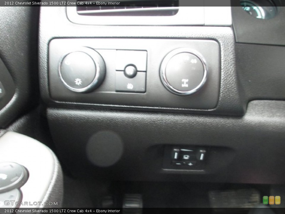 Ebony Interior Controls for the 2012 Chevrolet Silverado 1500 LTZ Crew Cab 4x4 #90138001