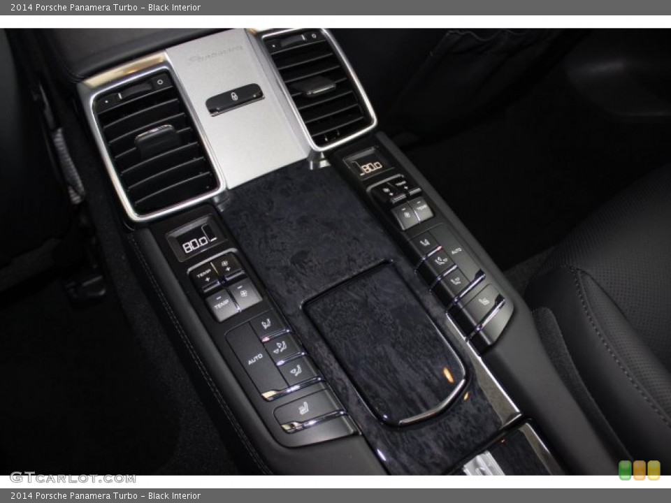 Black Interior Controls for the 2014 Porsche Panamera Turbo #90139519