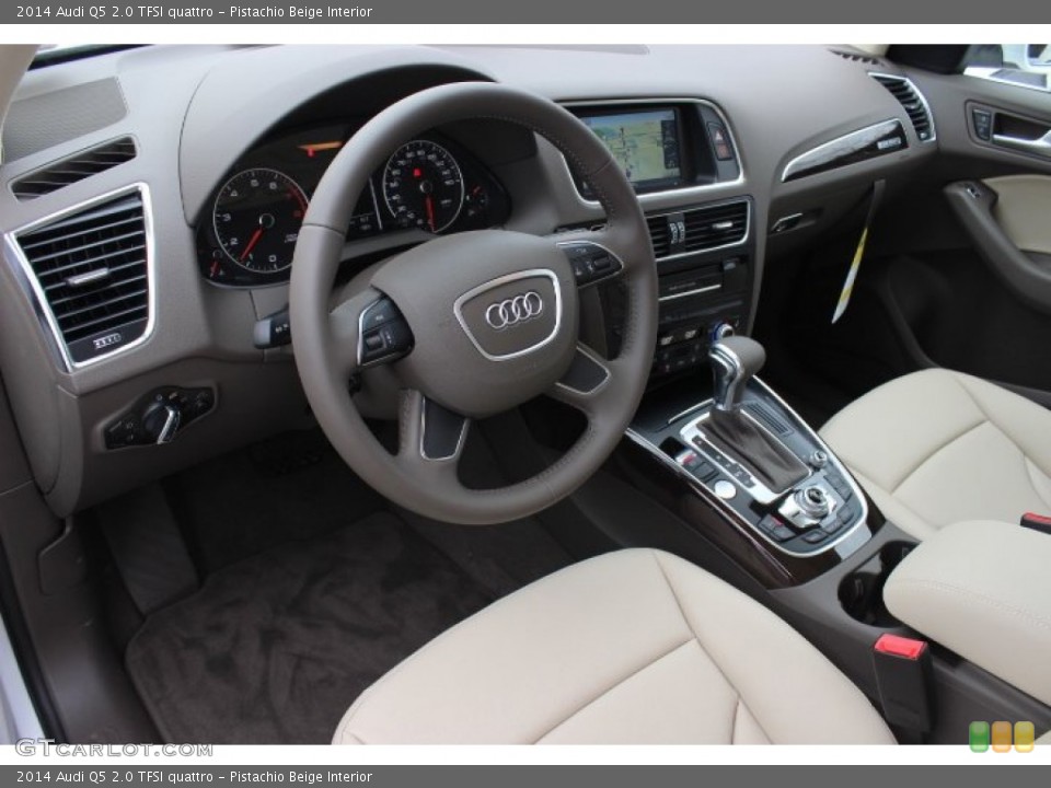 Pistachio Beige 2014 Audi Q5 Interiors