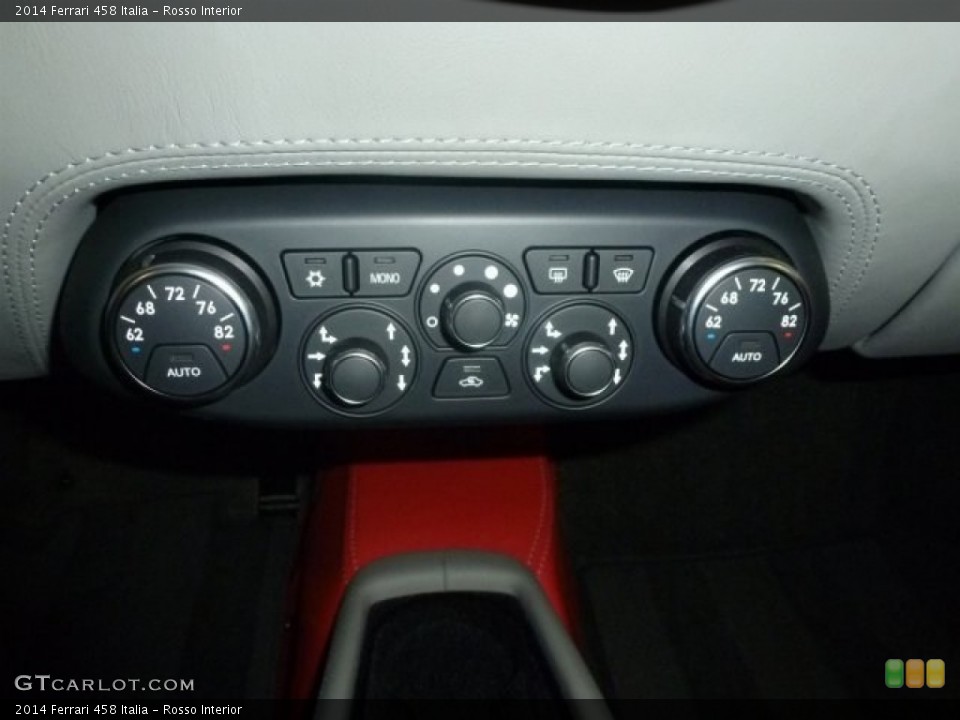 Rosso Interior Controls for the 2014 Ferrari 458 Italia #90176557