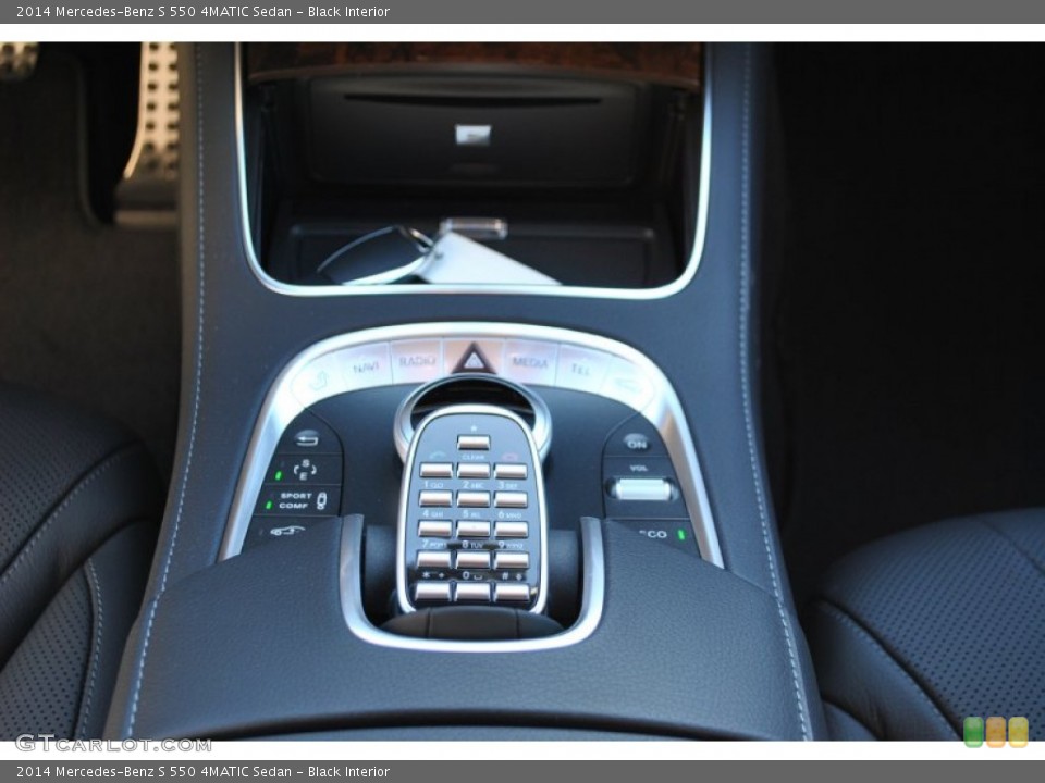 Black Interior Controls for the 2014 Mercedes-Benz S 550 4MATIC Sedan #90177616