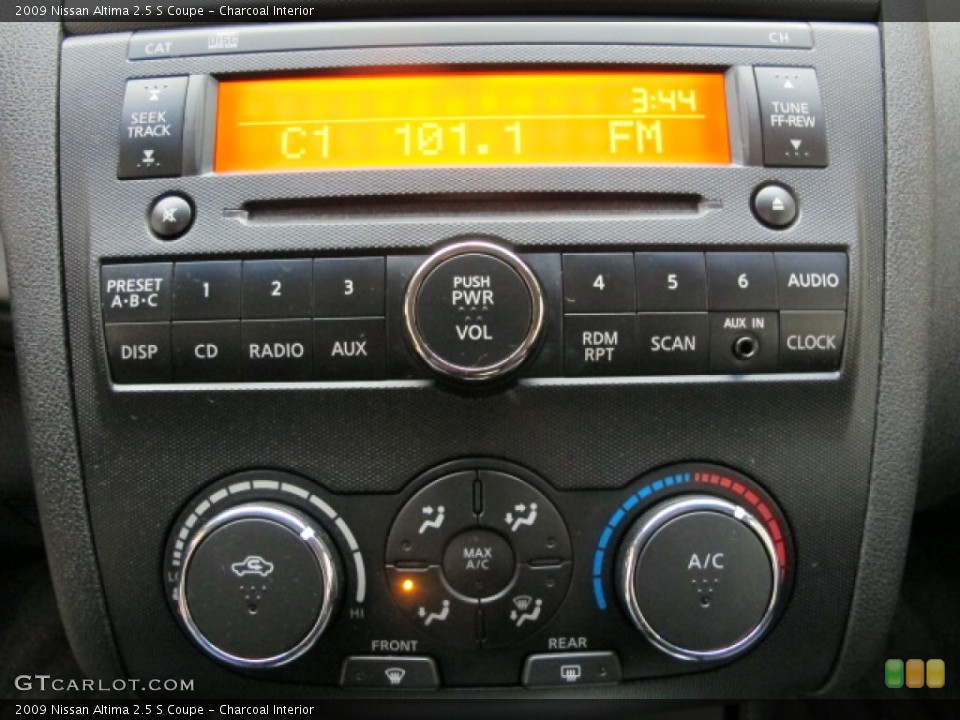 Charcoal Interior Controls for the 2009 Nissan Altima 2.5 S Coupe #90187736