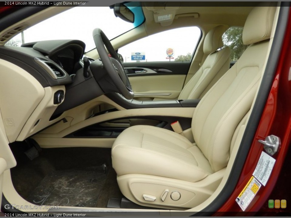 Light Dune Interior Front Seat for the 2014 Lincoln MKZ Hybrid #90189812