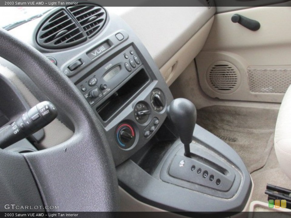 Light Tan Interior Controls for the 2003 Saturn VUE AWD #90214787