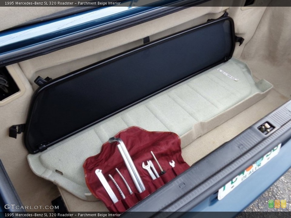 Parchment Beige Interior Trunk for the 1995 Mercedes-Benz SL 320 Roadster #90290491