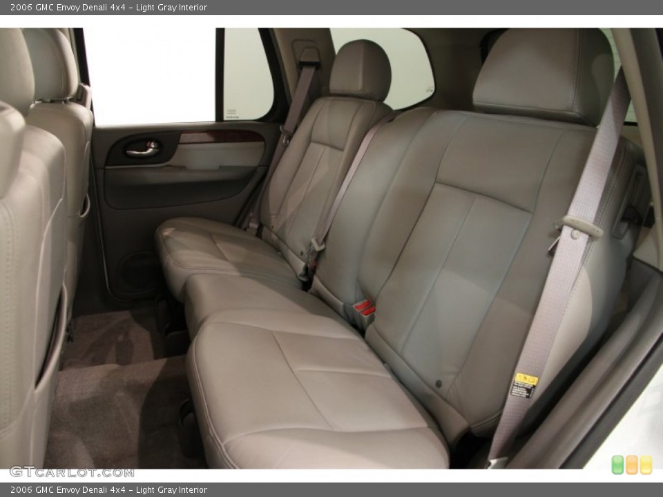 Light Gray Interior Rear Seat for the 2006 GMC Envoy Denali 4x4 #90291208