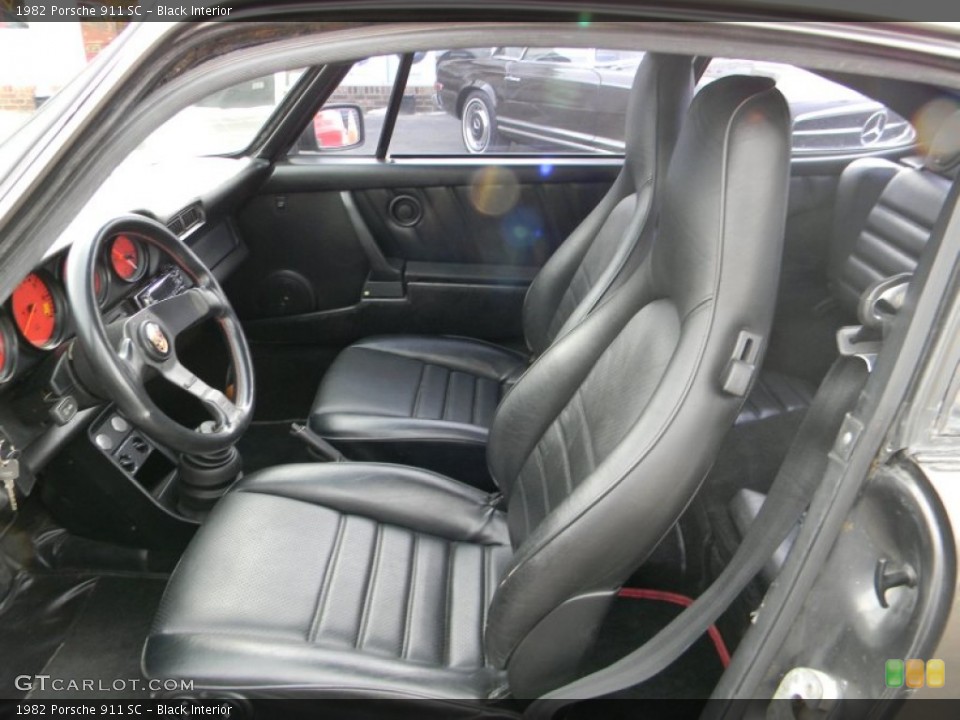 Black Interior Front Seat for the 1982 Porsche 911 SC #90313138