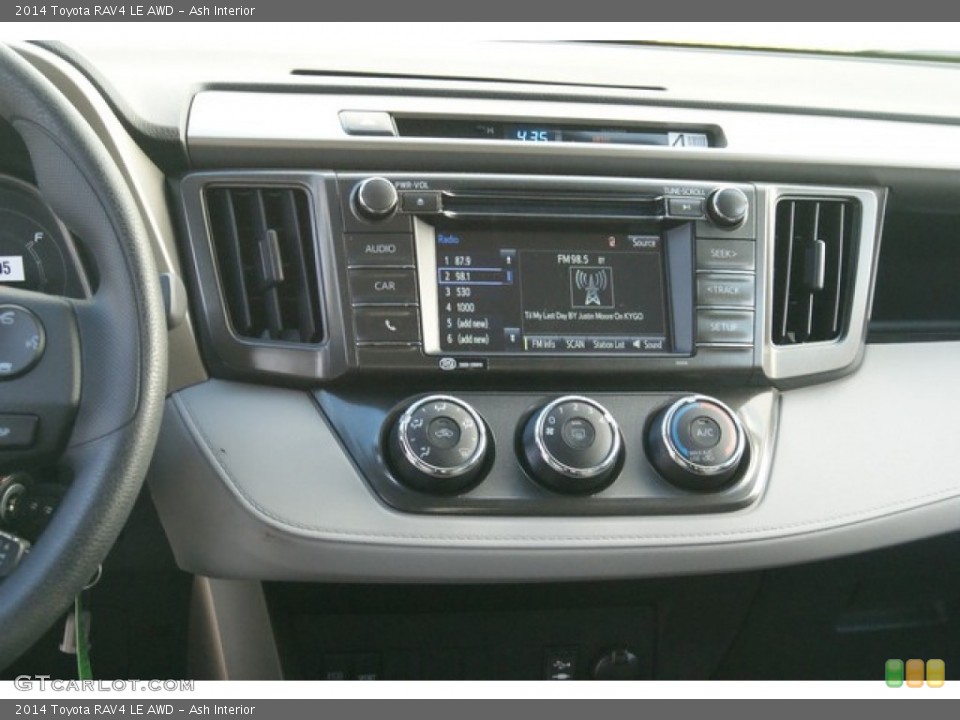 Ash Interior Controls for the 2014 Toyota RAV4 LE AWD #90315070