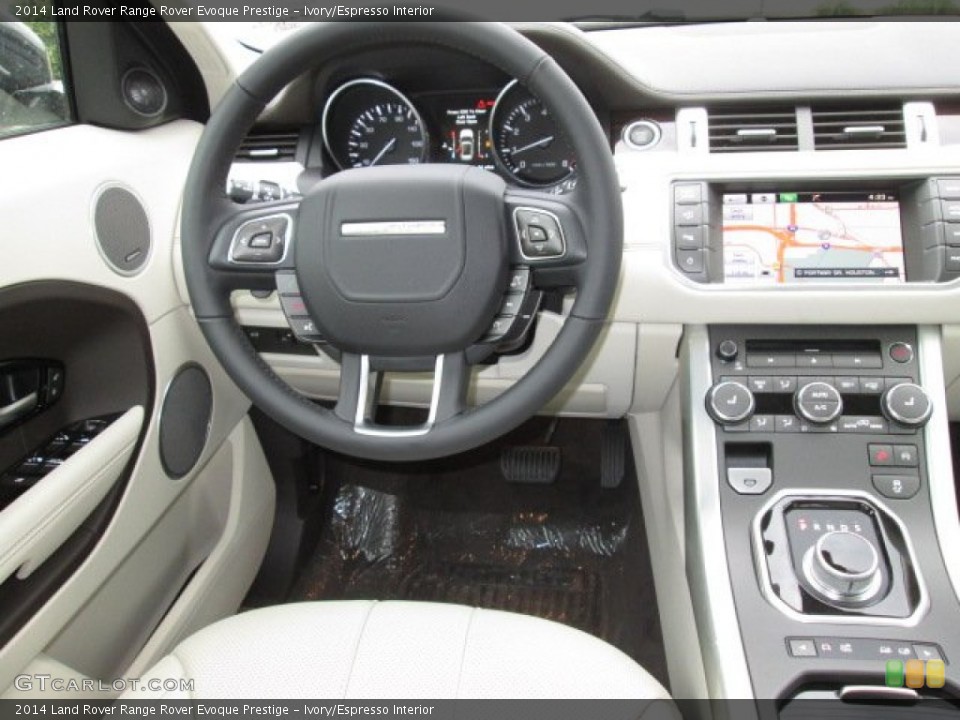 Ivory/Espresso Interior Dashboard for the 2014 Land Rover Range Rover Evoque Prestige #90319571