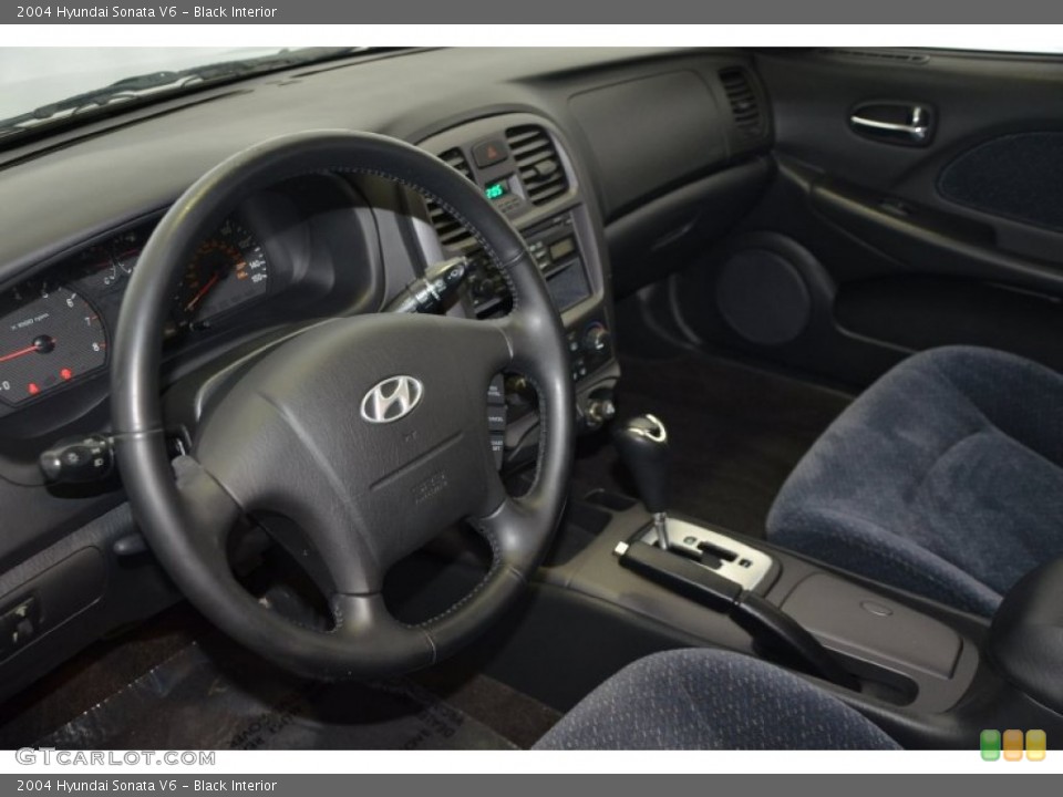 Black 2004 Hyundai Sonata Interiors