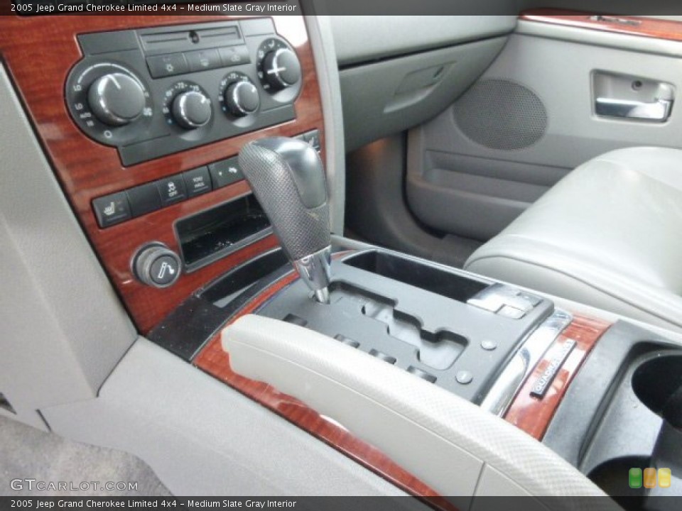 Medium Slate Gray Interior Transmission for the 2005 Jeep Grand Cherokee Limited 4x4 #90331356