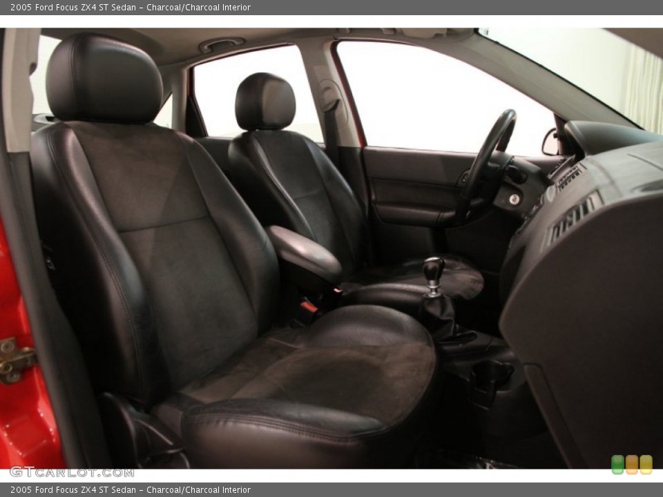 Charcoal/Charcoal Interior Front Seat for the 2005 Ford Focus ZX4 ST Sedan #90332798