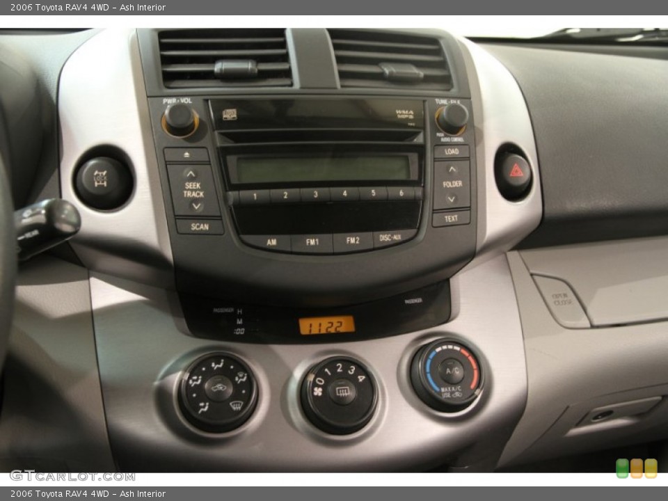Ash Interior Controls for the 2006 Toyota RAV4 4WD #90334530