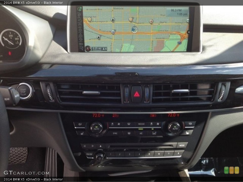 Black Interior Navigation for the 2014 BMW X5 xDrive50i #90334746