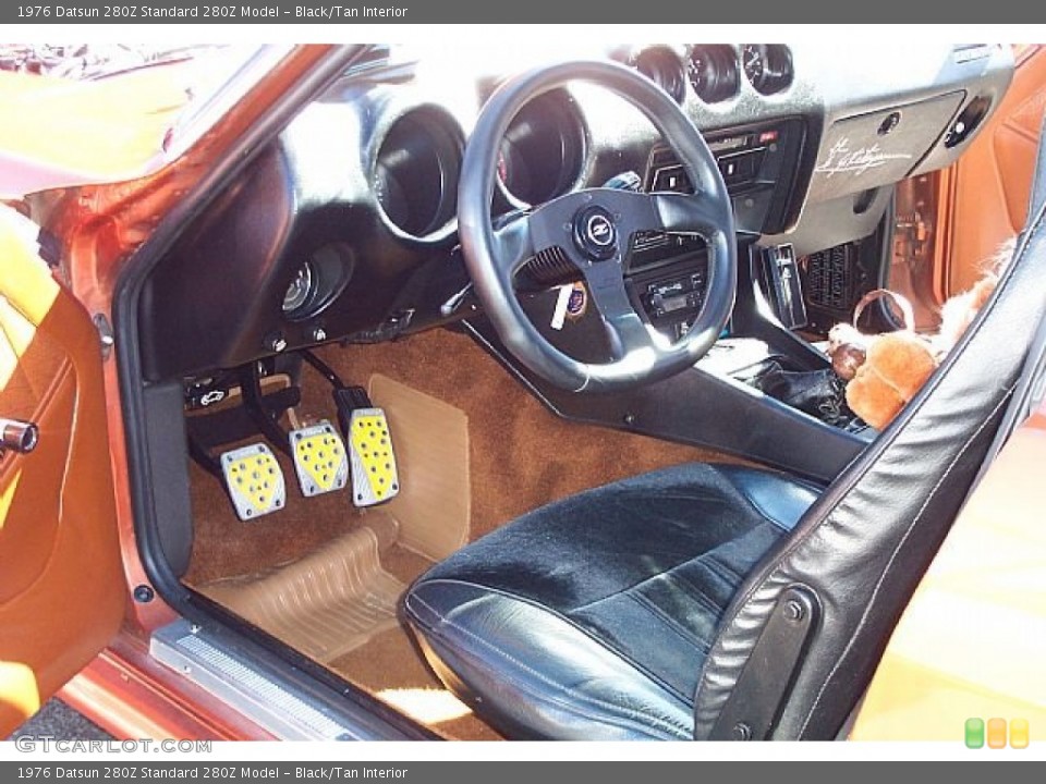 Black/Tan 1976 Datsun 280Z Interiors