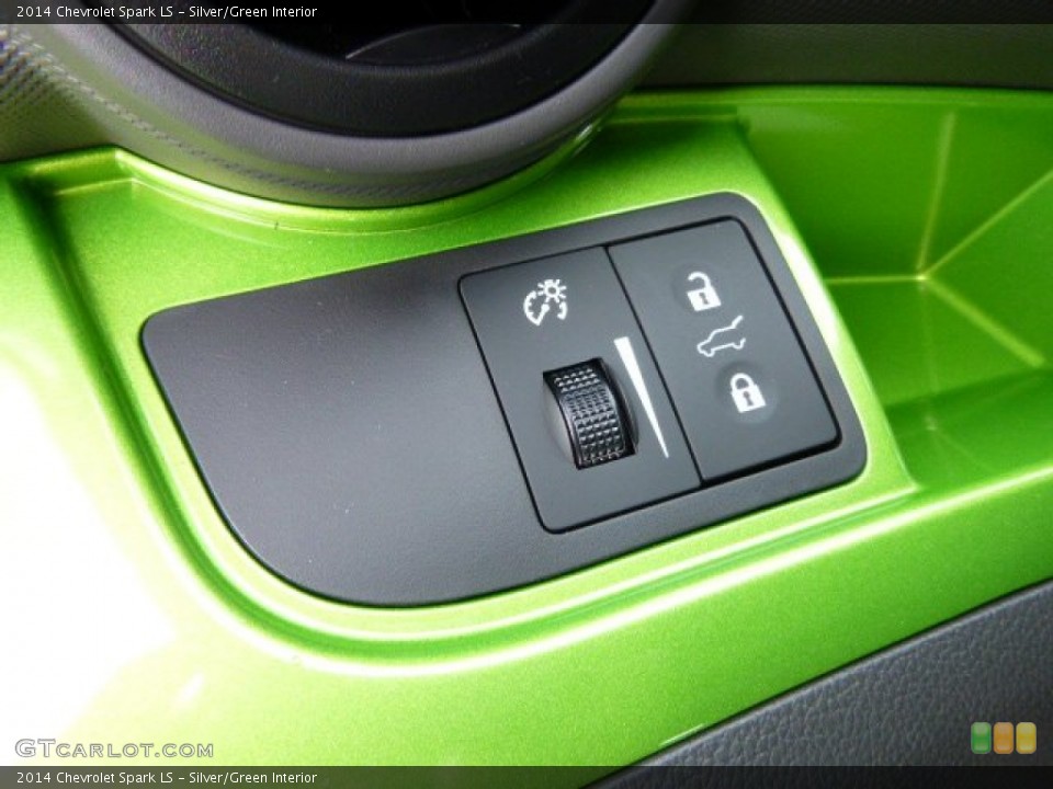 Silver/Green Interior Controls for the 2014 Chevrolet Spark LS #90400600