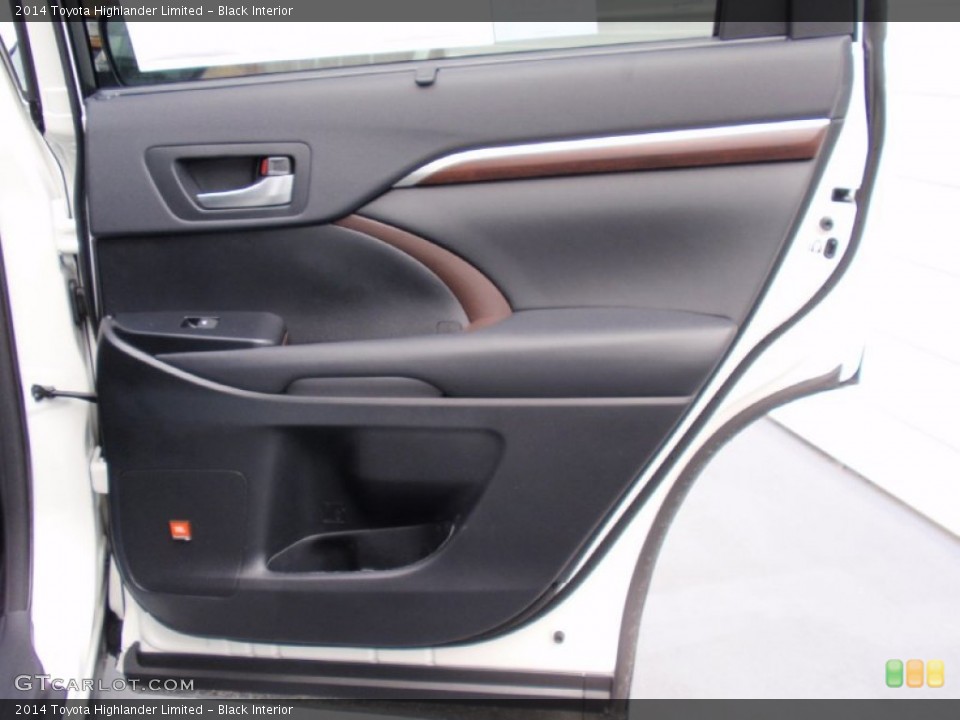 Black Interior Door Panel for the 2014 Toyota Highlander Limited #90406466