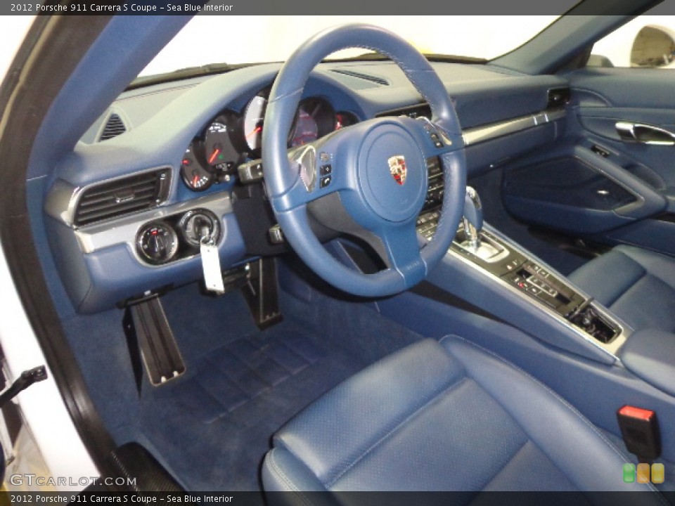 Sea Blue 2012 Porsche 911 Interiors