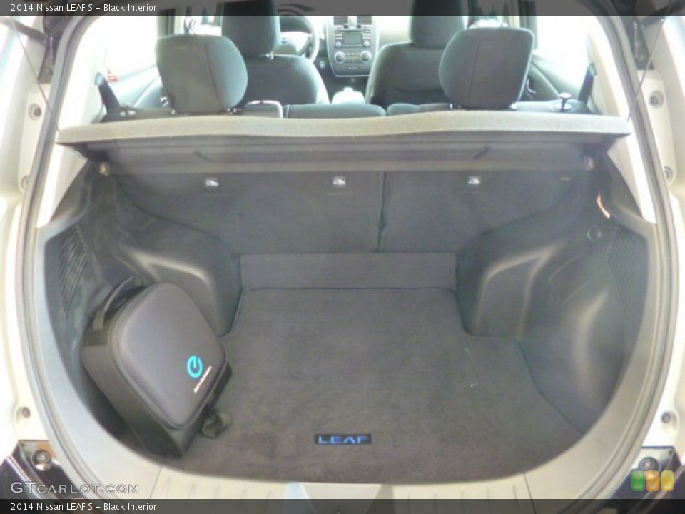 Black Interior Trunk for the 2014 Nissan LEAF S #90418413