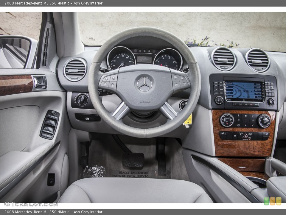 Ash Grey Interior Dashboard for the 2008 Mercedes-Benz ML 350 4Matic #90428658