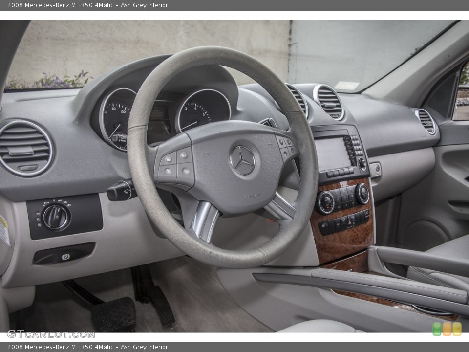 Ash Grey Interior Dashboard for the 2008 Mercedes-Benz ML 350 4Matic #90429099