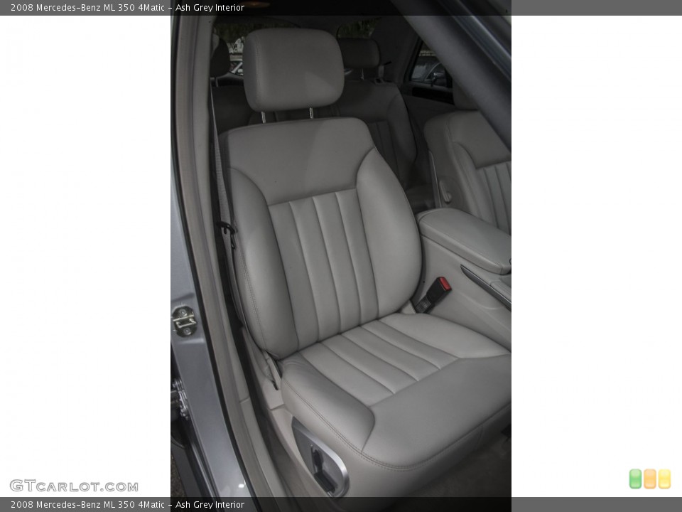 Ash Grey 2008 Mercedes-Benz ML Interiors