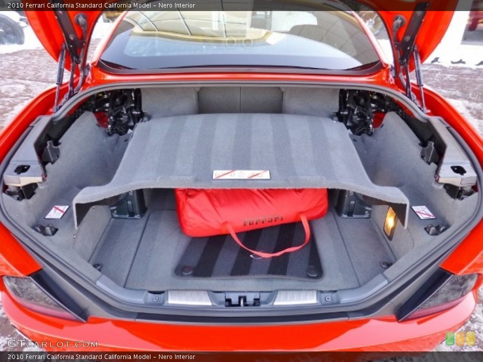 Nero Interior Trunk for the 2010 Ferrari California  #90440733