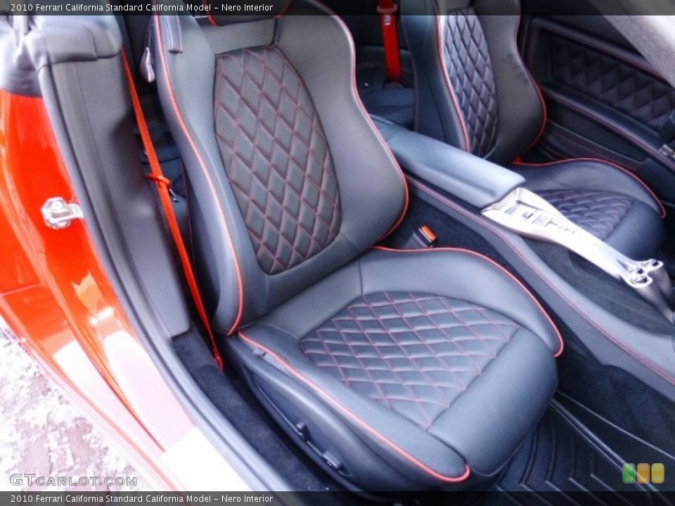 Nero Interior Front Seat for the 2010 Ferrari California  #90440895