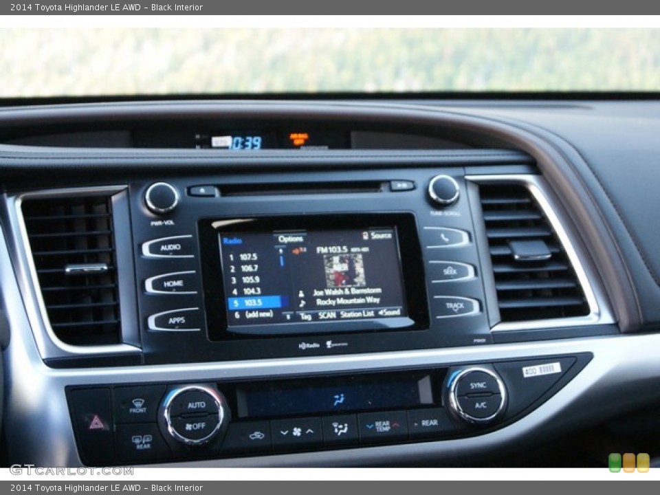 Black Interior Controls for the 2014 Toyota Highlander LE AWD #90464772