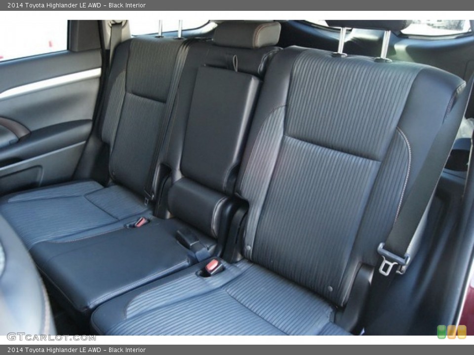 Black Interior Rear Seat for the 2014 Toyota Highlander LE AWD #90464784