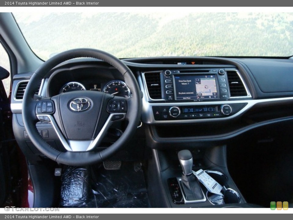 Black Interior Dashboard for the 2014 Toyota Highlander Limited AWD #90464892