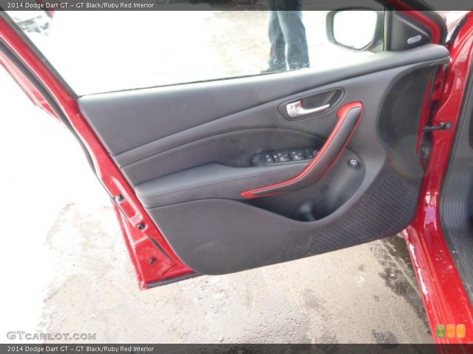GT Black/Ruby Red Interior Door Panel for the 2014 Dodge Dart GT #90536222