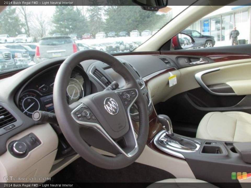 Light Neutral Interior Dashboard for the 2014 Buick Regal FWD #90542099