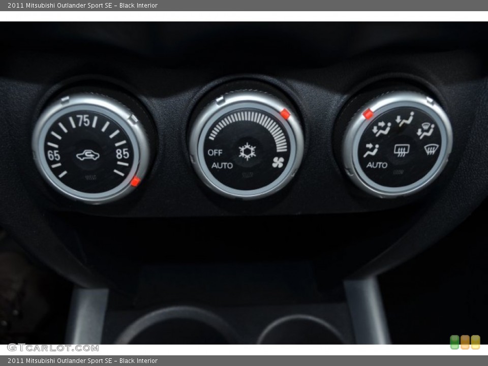 Black Interior Controls for the 2011 Mitsubishi Outlander Sport SE #90545090