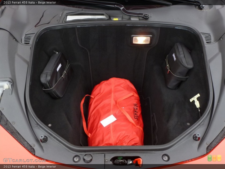Beige Interior Trunk for the 2013 Ferrari 458 Italia #90581995