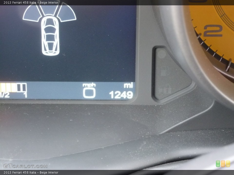 Beige Interior Gauges for the 2013 Ferrari 458 Italia #90582169