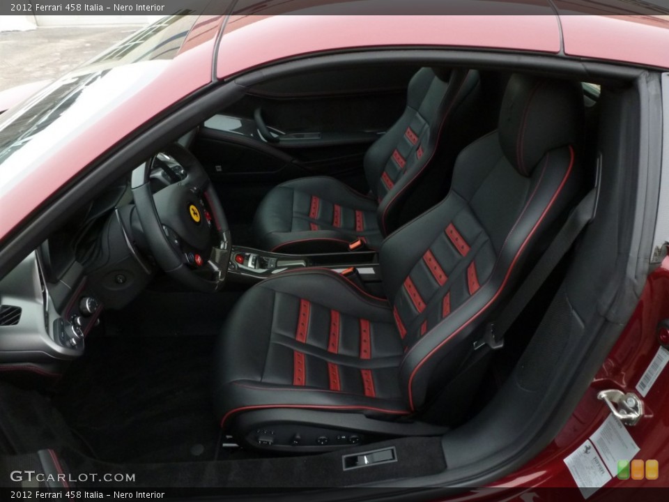 Nero Interior Front Seat for the 2012 Ferrari 458 Italia #90583708