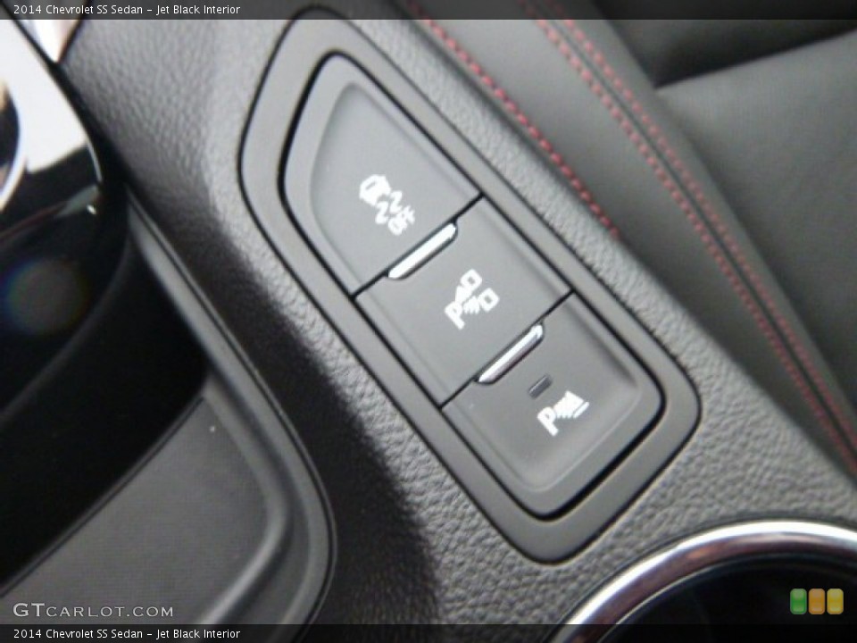 Jet Black Interior Controls for the 2014 Chevrolet SS Sedan #90583726