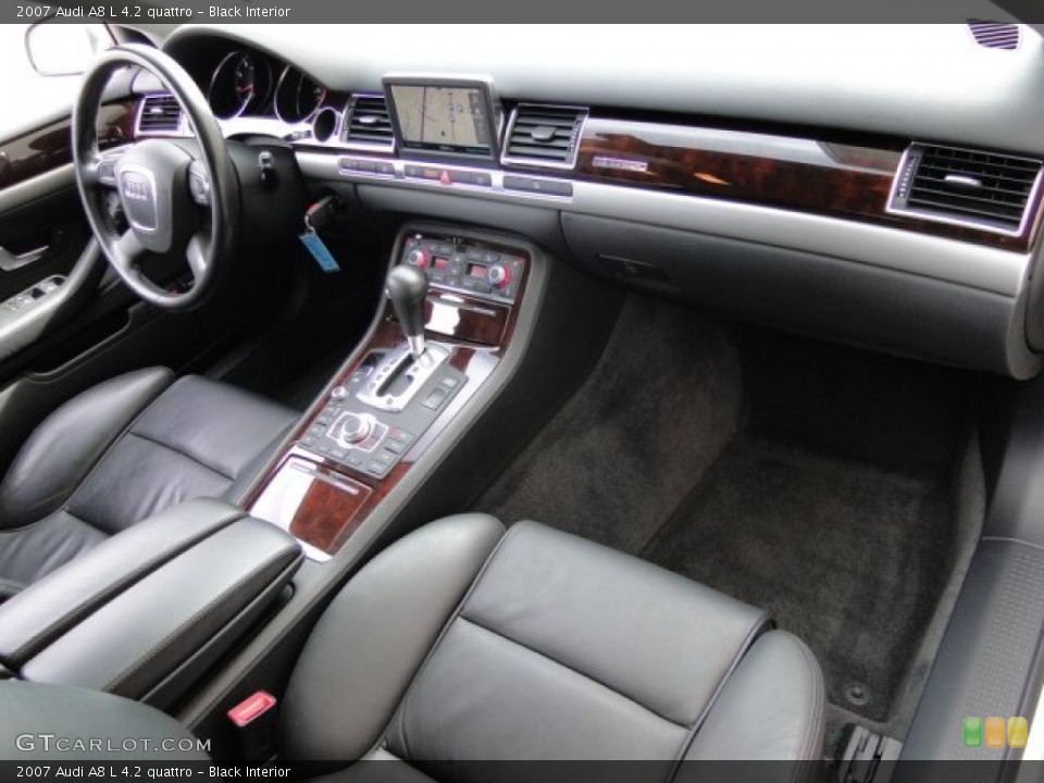 Black Interior Dashboard for the 2007 Audi A8 L 4.2 quattro #90604907
