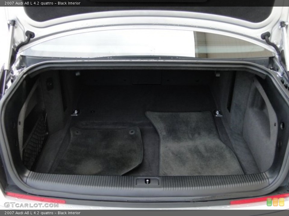 Black Interior Trunk for the 2007 Audi A8 L 4.2 quattro #90605492